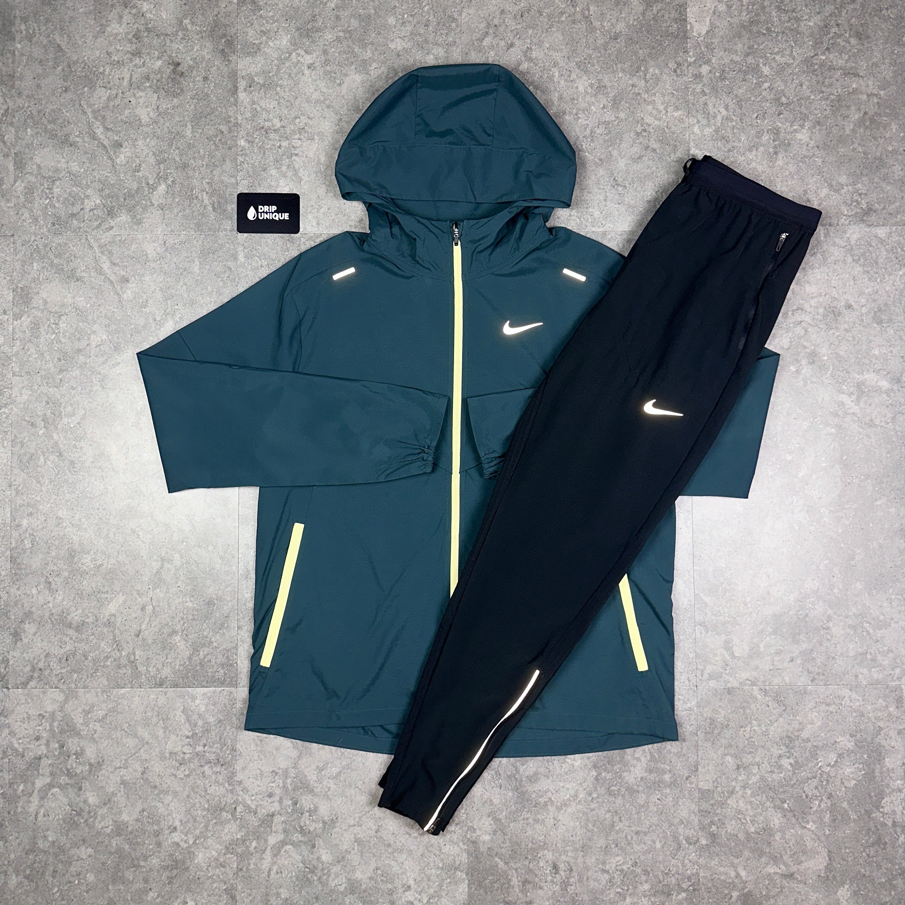 Nike windrunner size chart deals