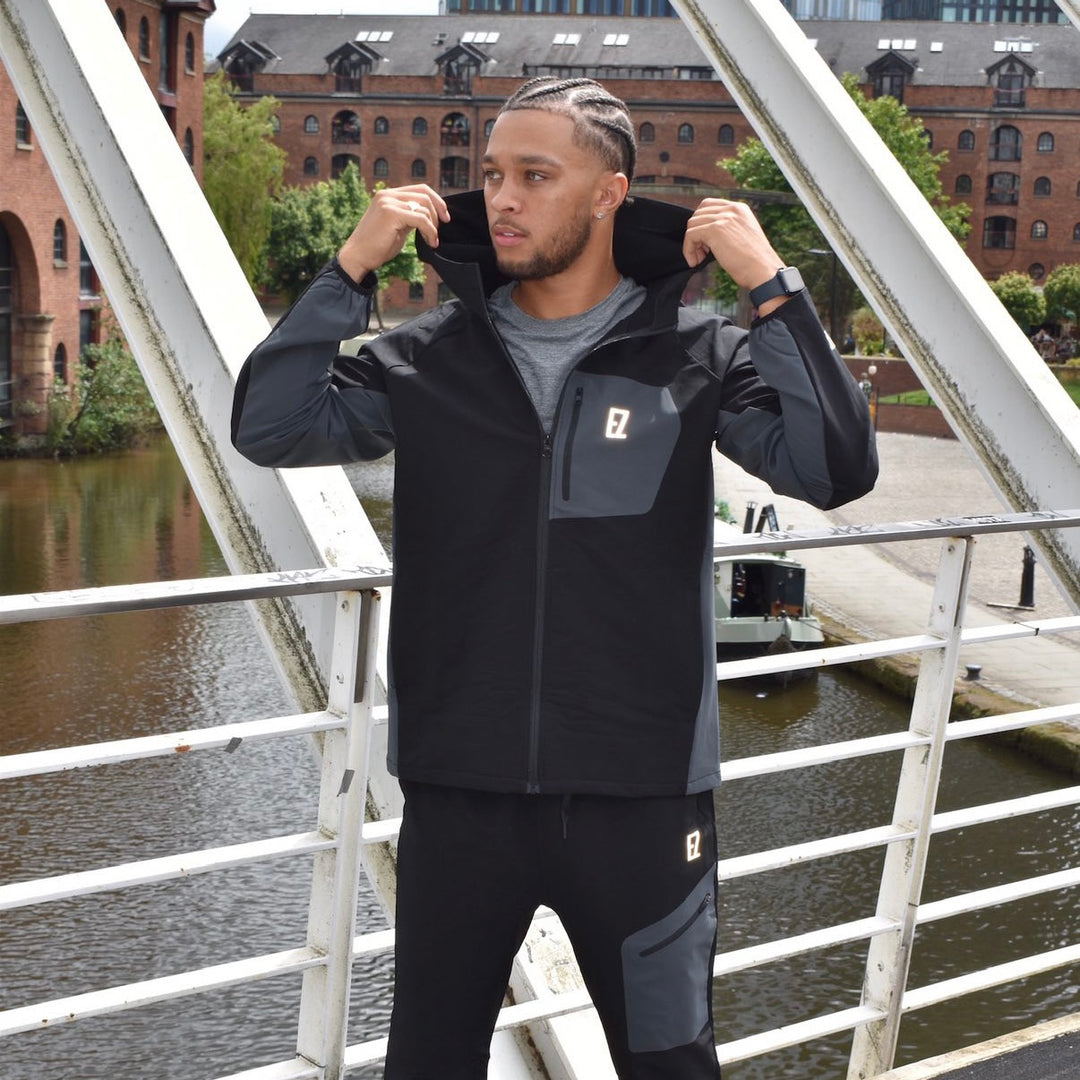 Erza Active Glide Windrunner Jacket Black