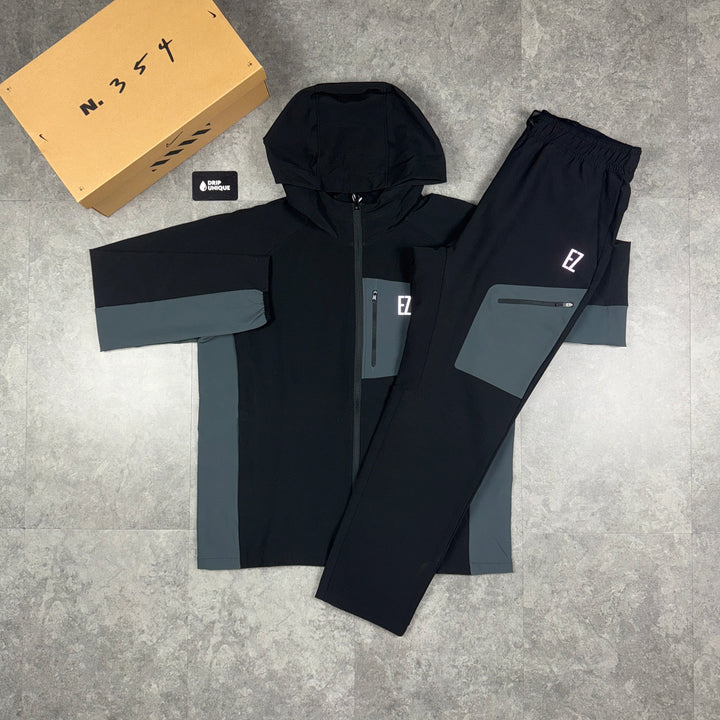 Erza Active Glide Windrunner Jacket Black