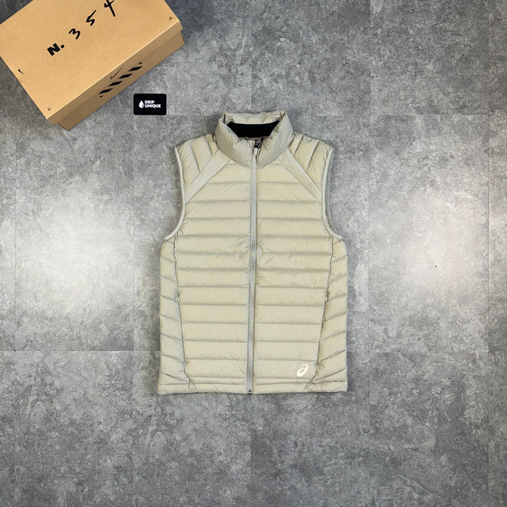 Asics Run Gilet Beige, asics run gilet, dripuniqueuk