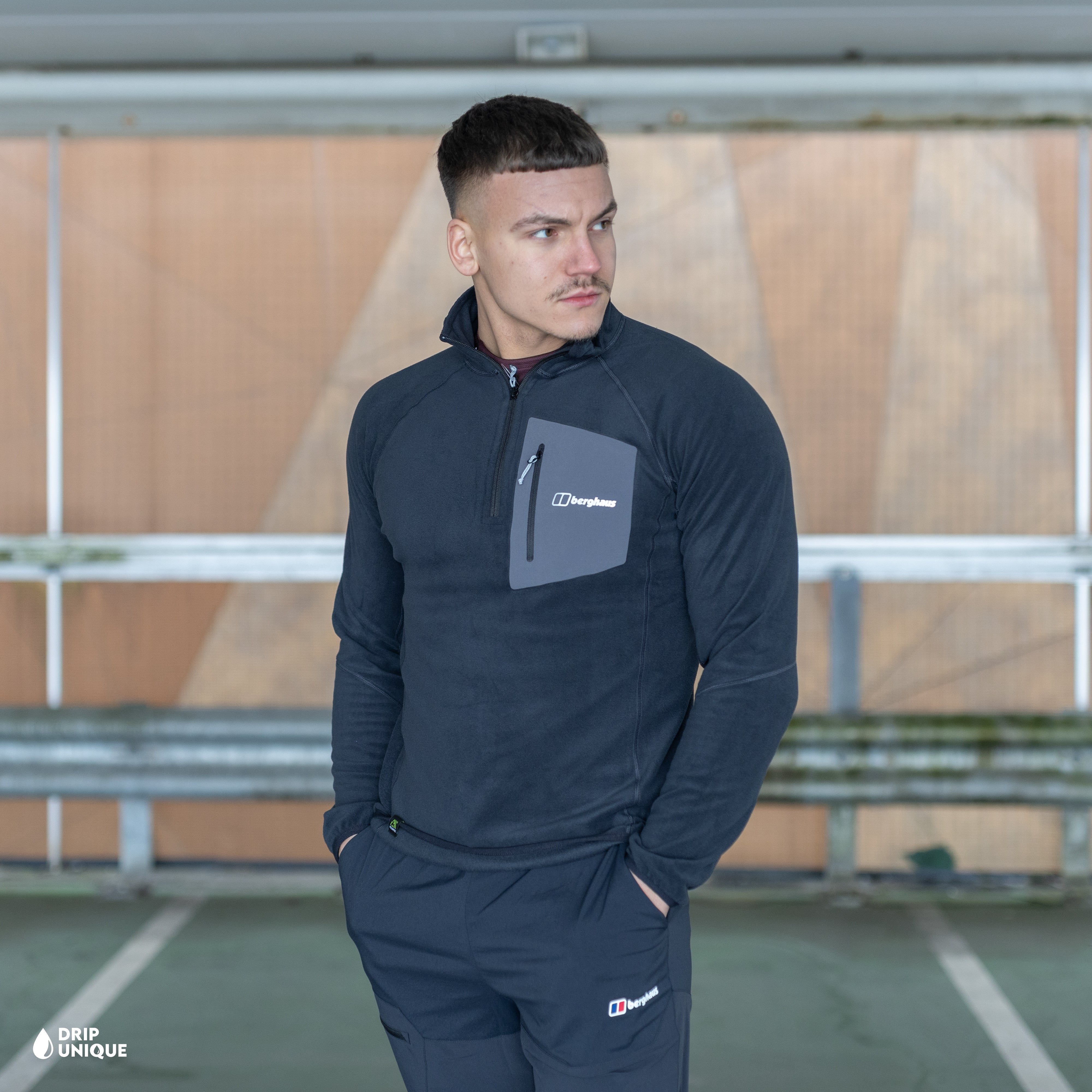 Berghaus Tathwell 1/4 Zip Fleece Black – dripuniqueuk