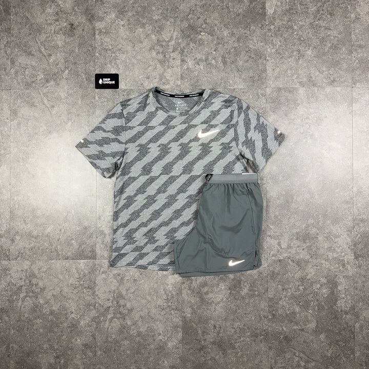 Jacquard Nike Miler T-Shirt Grey & Grey Flex Stride Shorts Set, nike miler set, dripuniqueuk
