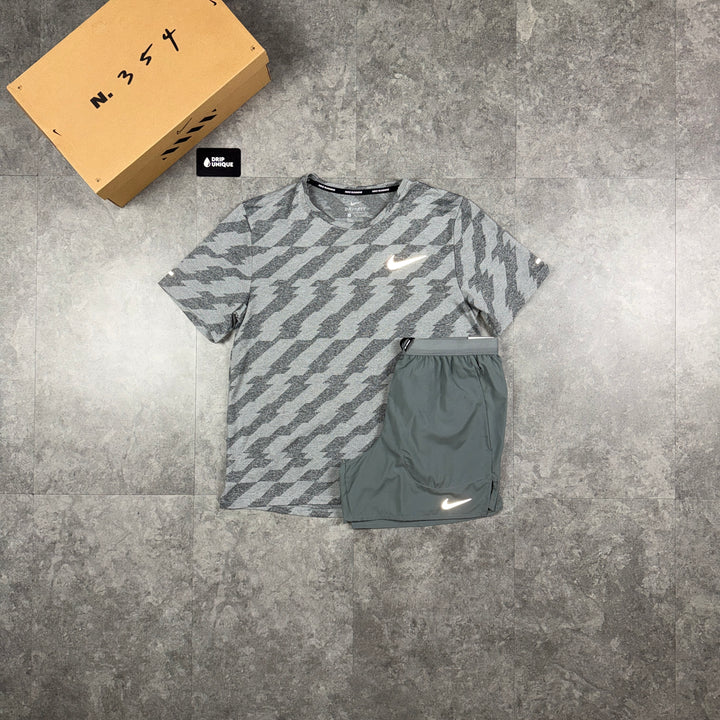 Jacquard Nike Miler T-Shirt Grey & Grey Flex Stride Shorts Set, nike miler tshirt set, dripuniqueuk