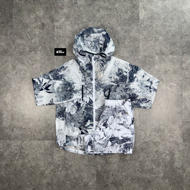 Nike ACG Cinder Cone Windrunner Jacket Black / White & Black ACG Challenger Shorts Set, nike set, dripuniqueuk