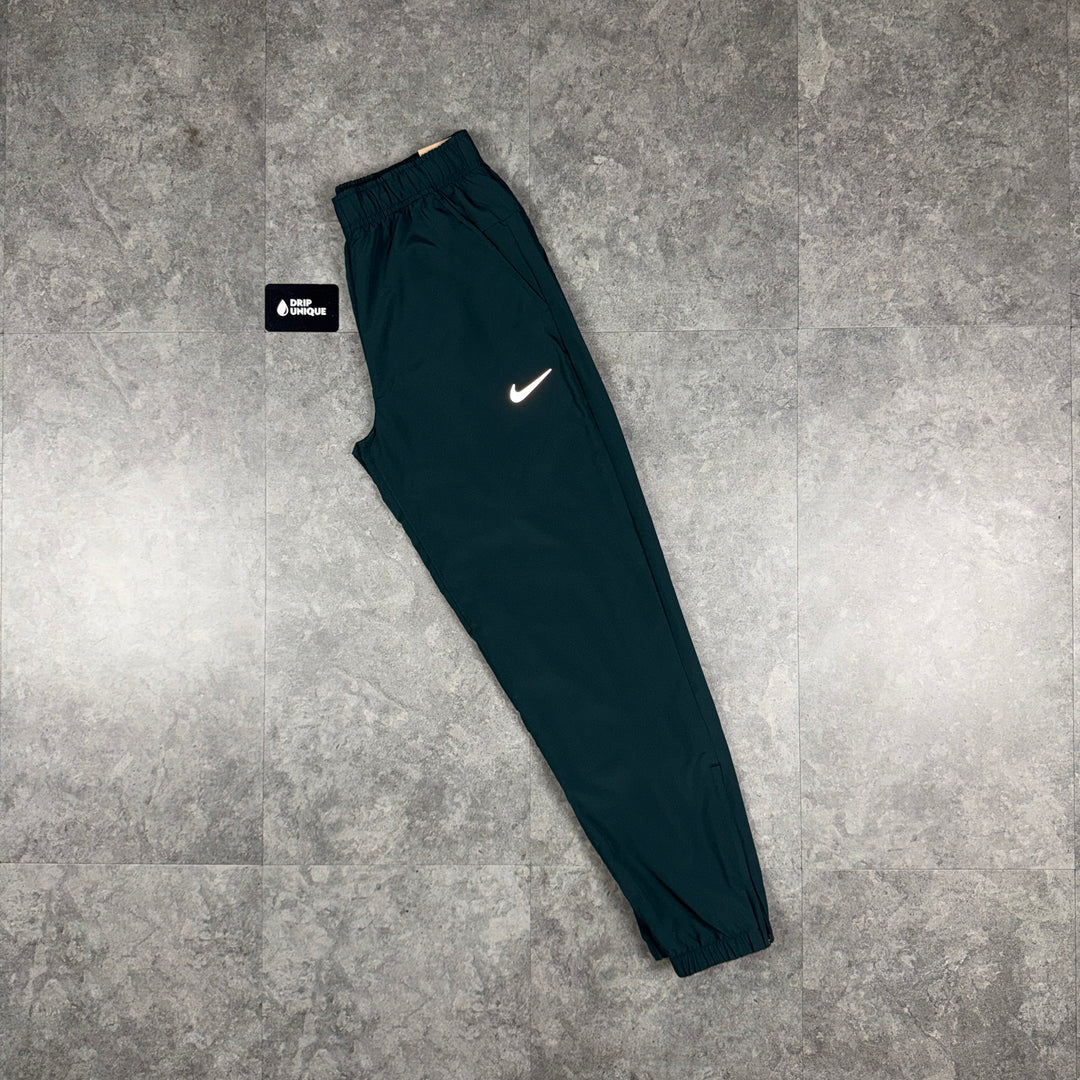 Nike Challenger Form Pants Forest Green, nike pants, dripuniqueuk