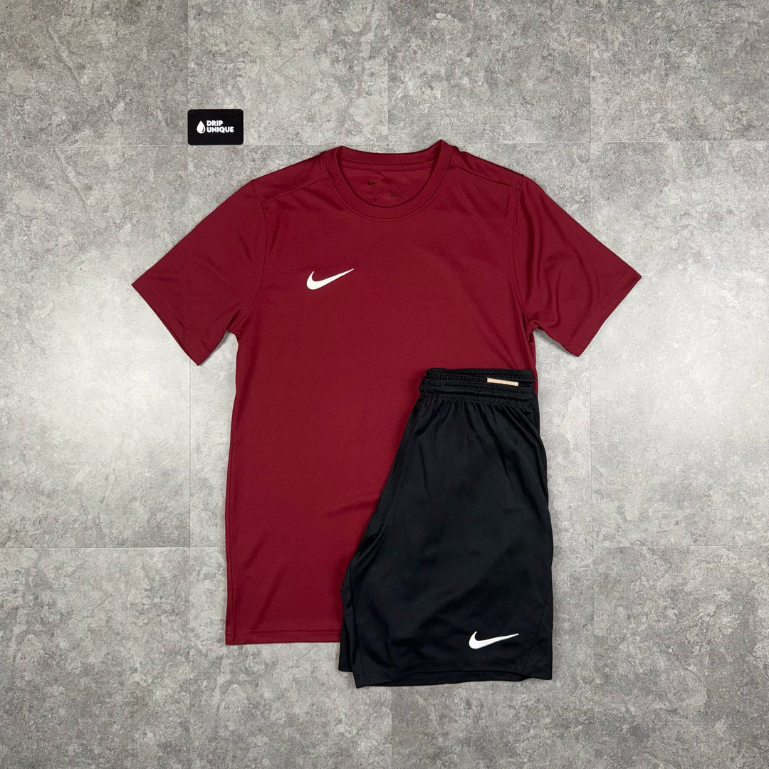 Nike Dri-Fi T-Shirt Maroon & Black Dri-Fit Shorts Set, Nike Dri Fit Set, dripuniqueuk