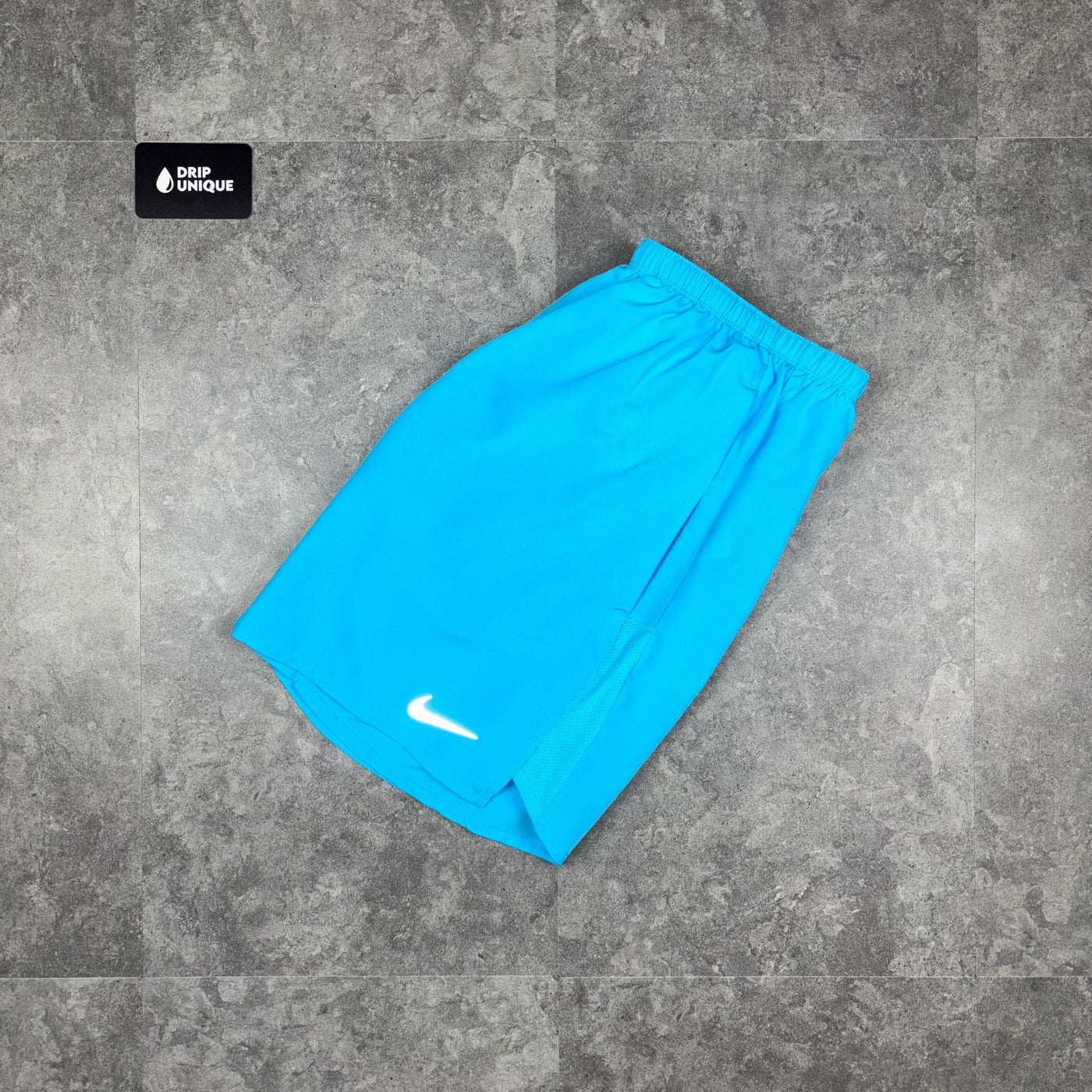 Nike challenger shorts blue best sale