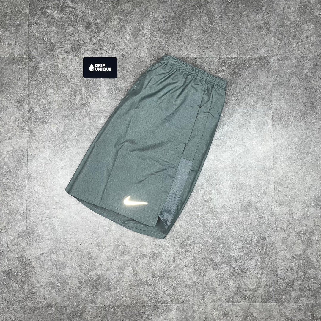 Nike Dri-Fit Challenger Shorts 7" Grey, Nike Challenger Shorts, dripuniqueuk