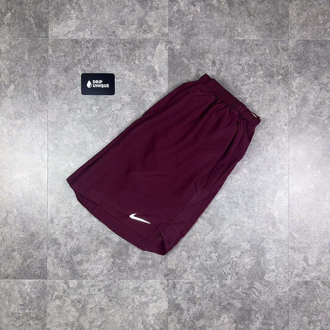 Nike Dri-Fit Challenger Shorts 7" Midnight Maroon, Nike Shorts, dripuniqueuk