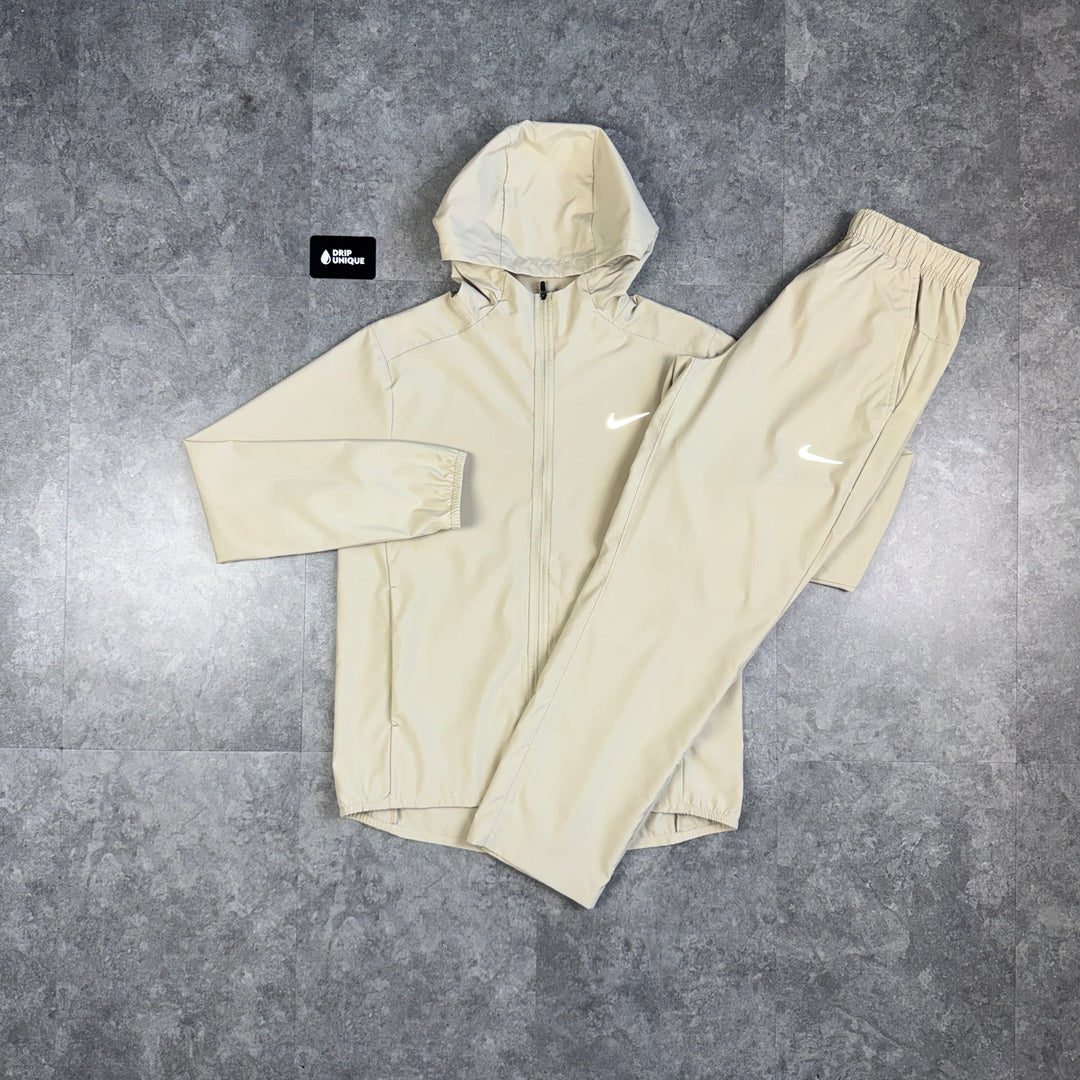 Nike Dri-Fit Form Windrunner Jacket Beige & Beige Nike Challenger Pants Set, nike set, dripuniqueuk