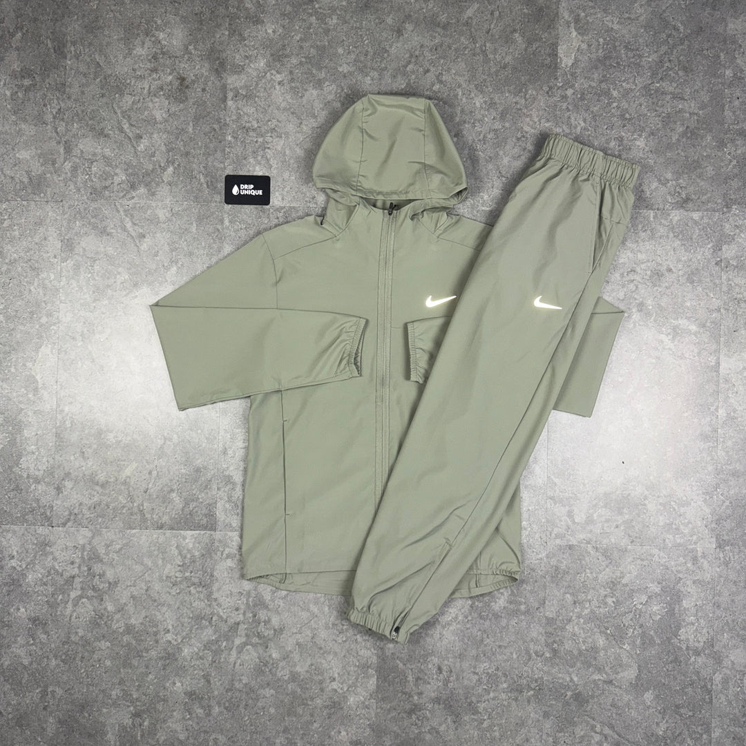 Nike Dri-Fit Form Windrunner Jacket Khaki & Khaki Nike Challenger Pants Set, Nike Windrunner Set, dripuniqueuk