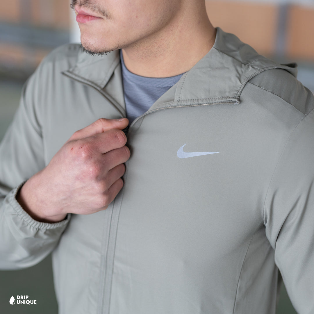Nike Dri-Fit Form Windrunner Jacket Khaki & Khaki Nike Challenger Pants Set, nike windrunner sets, dripuniqueuk