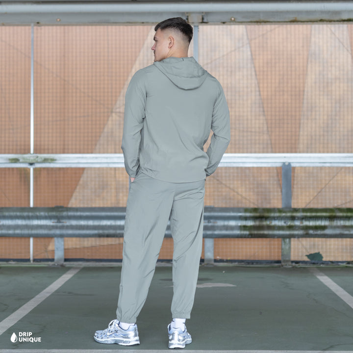 Nike Dri-Fit Form Windrunner Jacket Khaki & Khaki Nike Challenger Pants Set, nike windrunner sets, dripuniqueuk