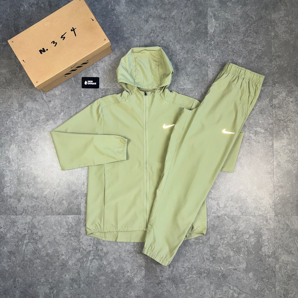 Nike Dri-Fit Form Windrunner Jacket Olive & Olive Nike Challenger Pants Set, nike set, dripuniqueuk