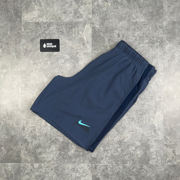 Nike Dri-Fit Graphic Challenger Shorts 7" Thunder Blue, nike challenger shorts, dripuniqueuk