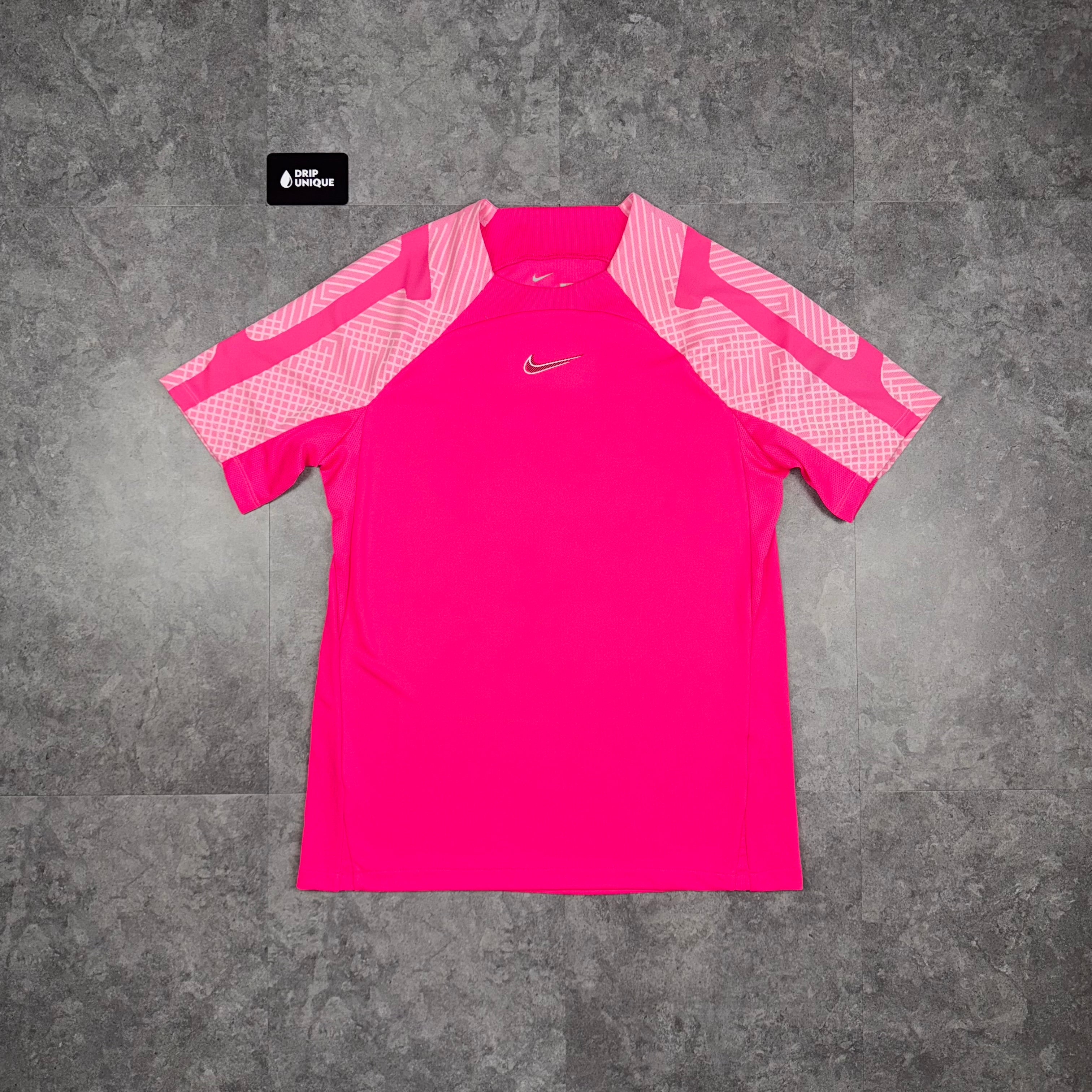 pink nike strike