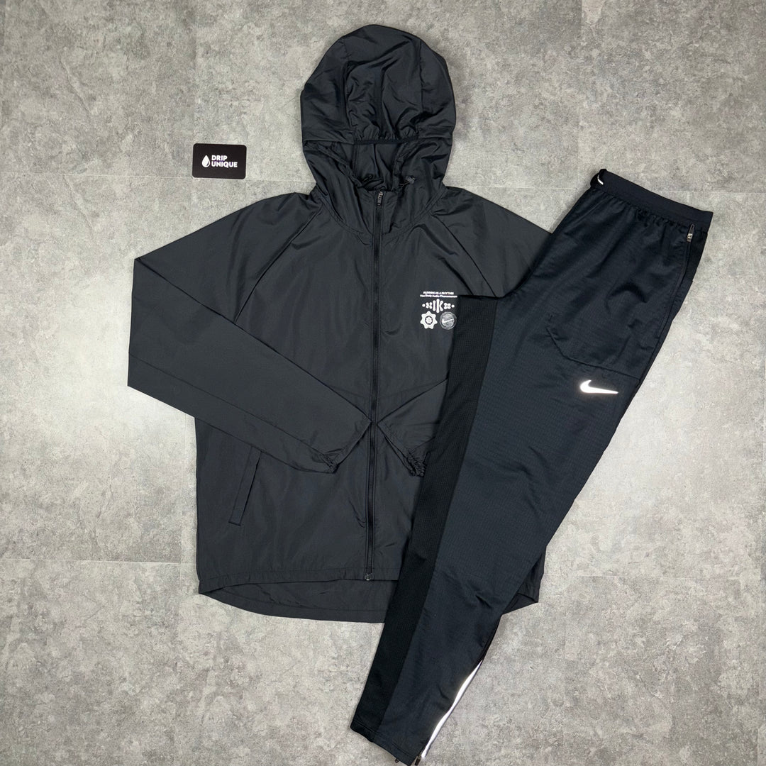 Nike Essential DNA Windrunner Jacket Black Black Nike Phenom Pants set