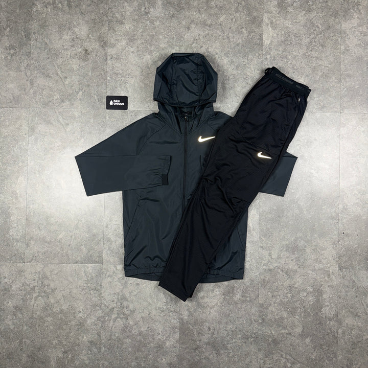 Nike Essential Windrunner Jacket Black & Black Nike Phenom Pants Set, nike set, dripuniqueuk