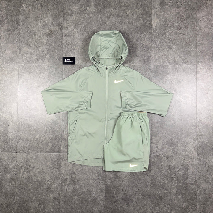 Nike Essential Windrunner Jacket Jade Green & Green Challenger Shorts Set, nike set, dripuniqueuk