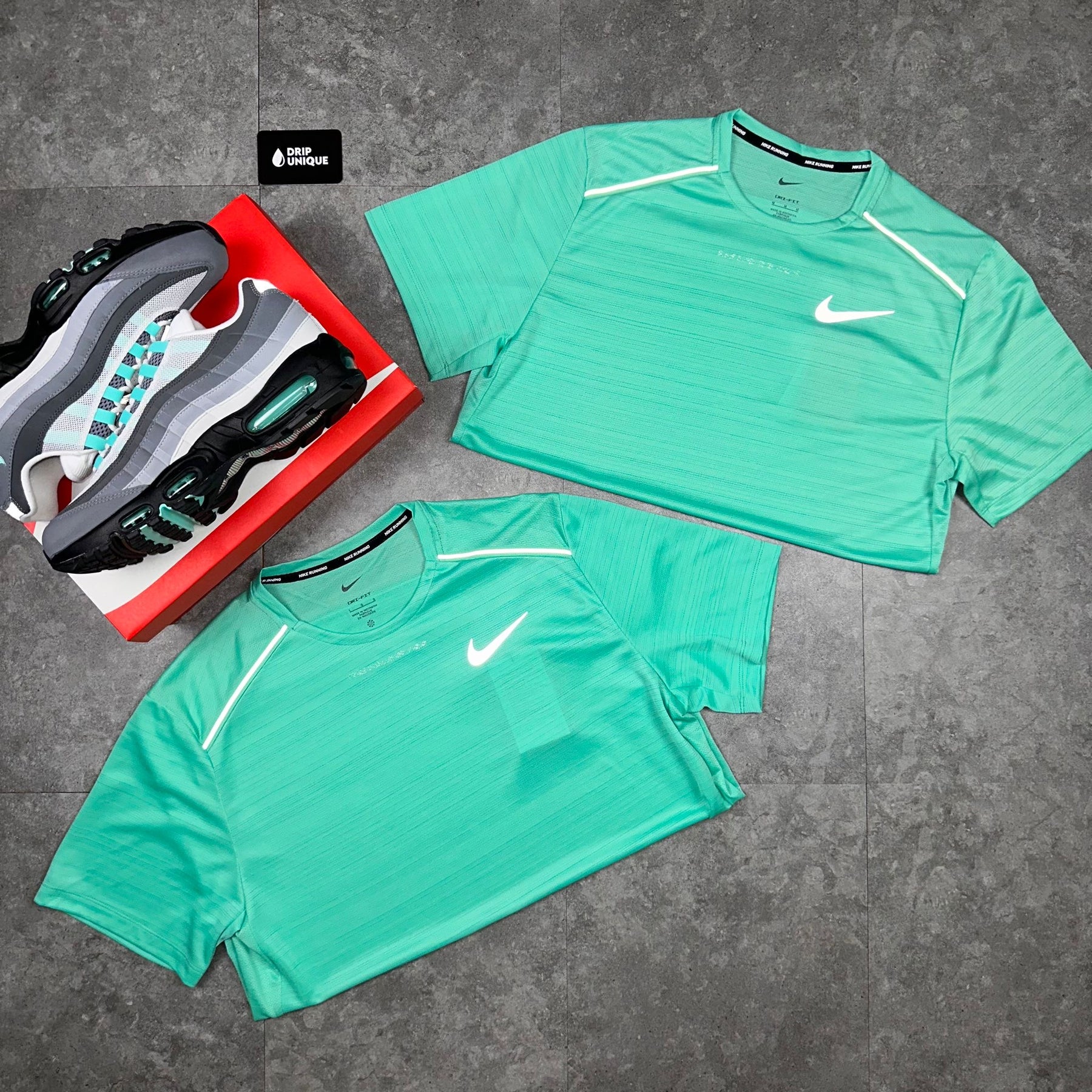 Mint green nike shirt mens shop