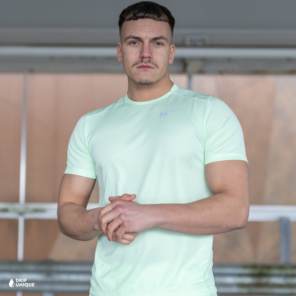 Nike Miler T-Shirt Vapour Green, nike miler t shirt, dripuniqueuk