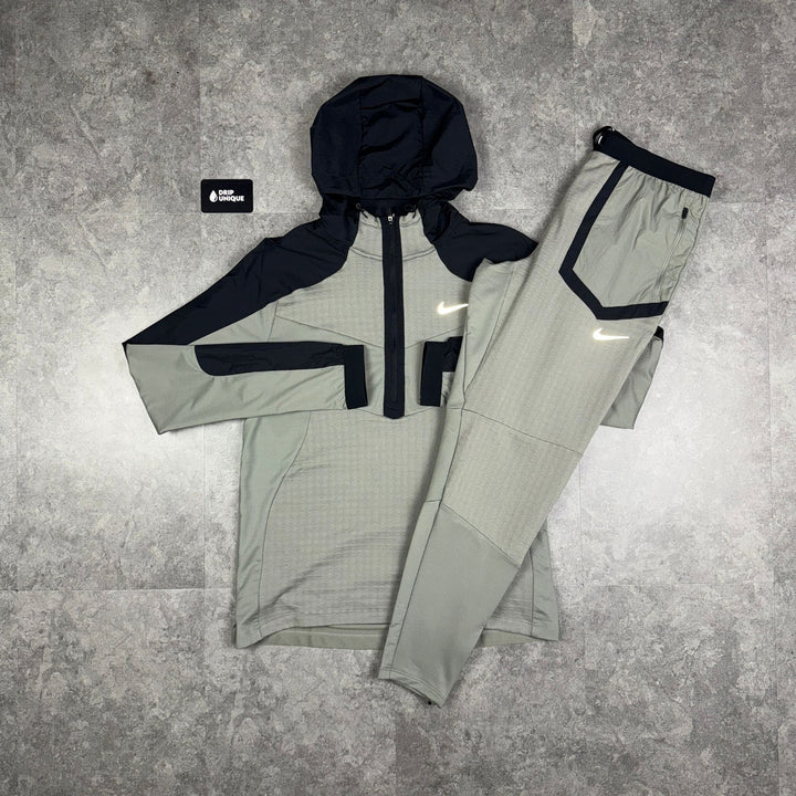 Nike Performance 1/4 Zip Jacket Jade Green & Jade Green Nike Pants Set, Nike Sets, dripuniqueuk