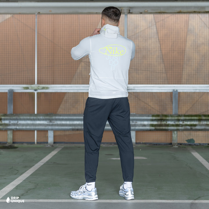 Nike Repel “Just Do It” Windrunner Jacket White, Nike Windrunner Jacket, dripuniqueuk
