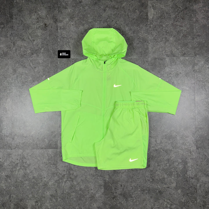 Nike Repel Miler Windrunner Jacket Ghost Green & Green Challenger Shorts Set, nike set, dripuniqueuk