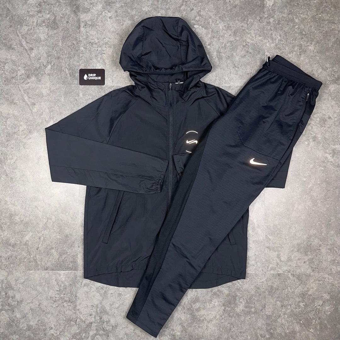 Nike Reverse Wildrun Windrunner Jacket Black & Black Nike Phenom Pants Set, Nike Sets for men, dripuniqueuk