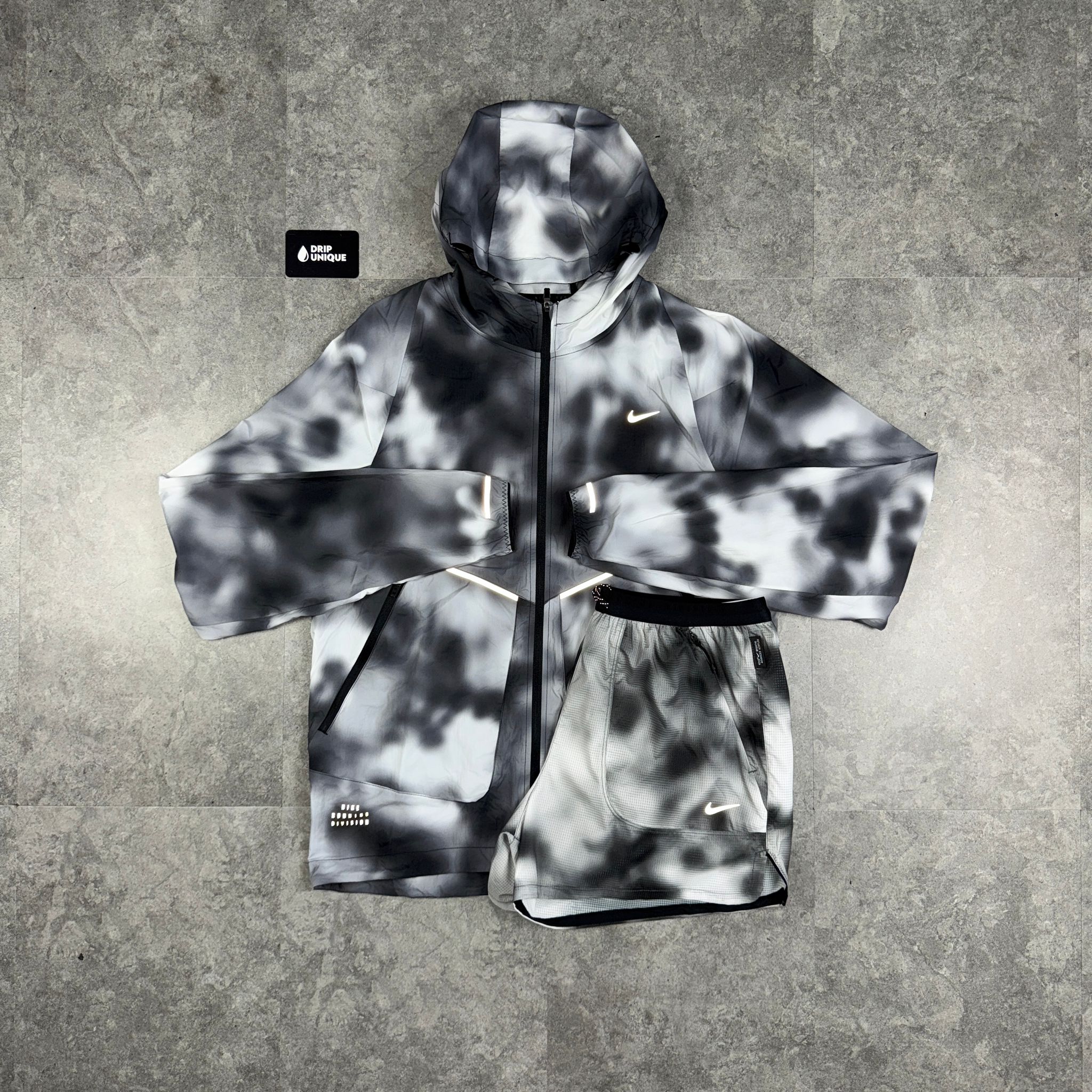 Nike Running Division Distorted Windrunner Jacket Black & Black Runnin ...
