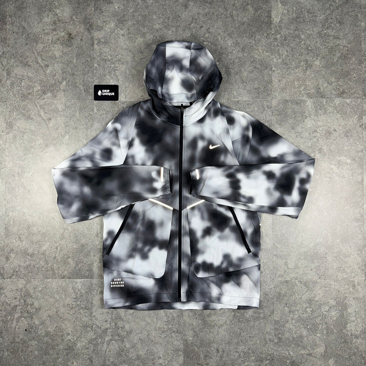 Nike Running Division Distorted Windrunner Jacket Black, Nike Windrunner Jacket, dripuniqueuk