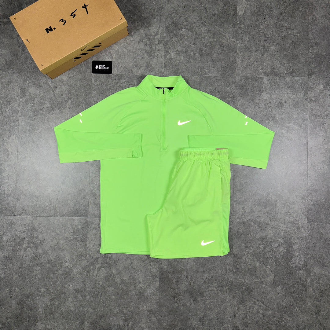 Nike Stride 1/4 Zip Top Ghost Green & Green Challenger Shorts Set, nike set, dripuniqueuk