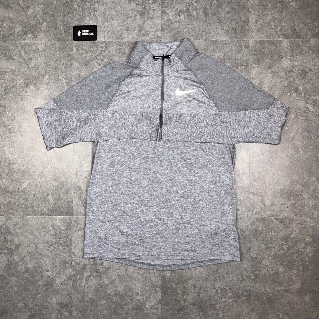 Nike therma half zip grey 2025