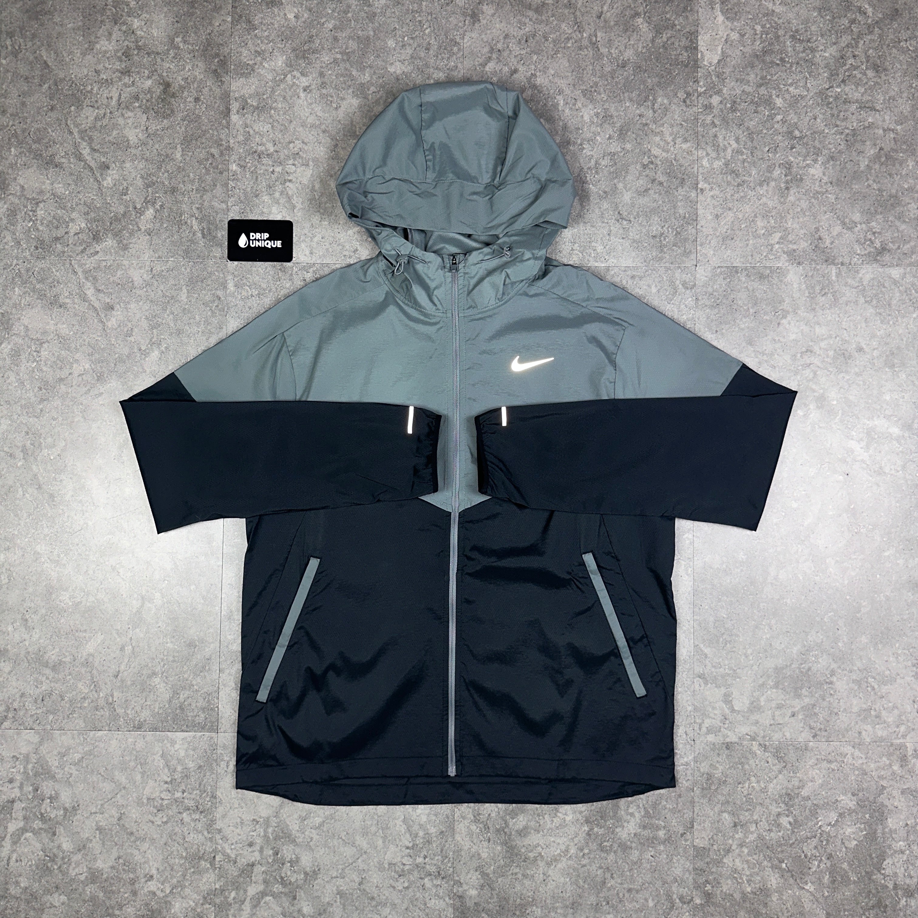 nike shield windrunner