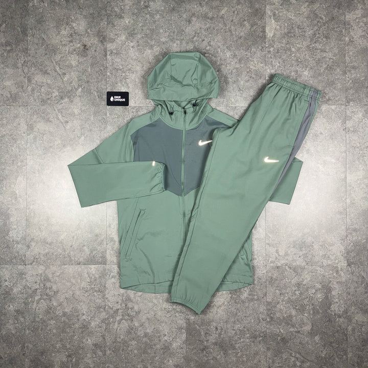 Nike UV Windrunner Jacket Clay Green & Green Nike Challenger Pants Set, nike set, dripuniqueuk