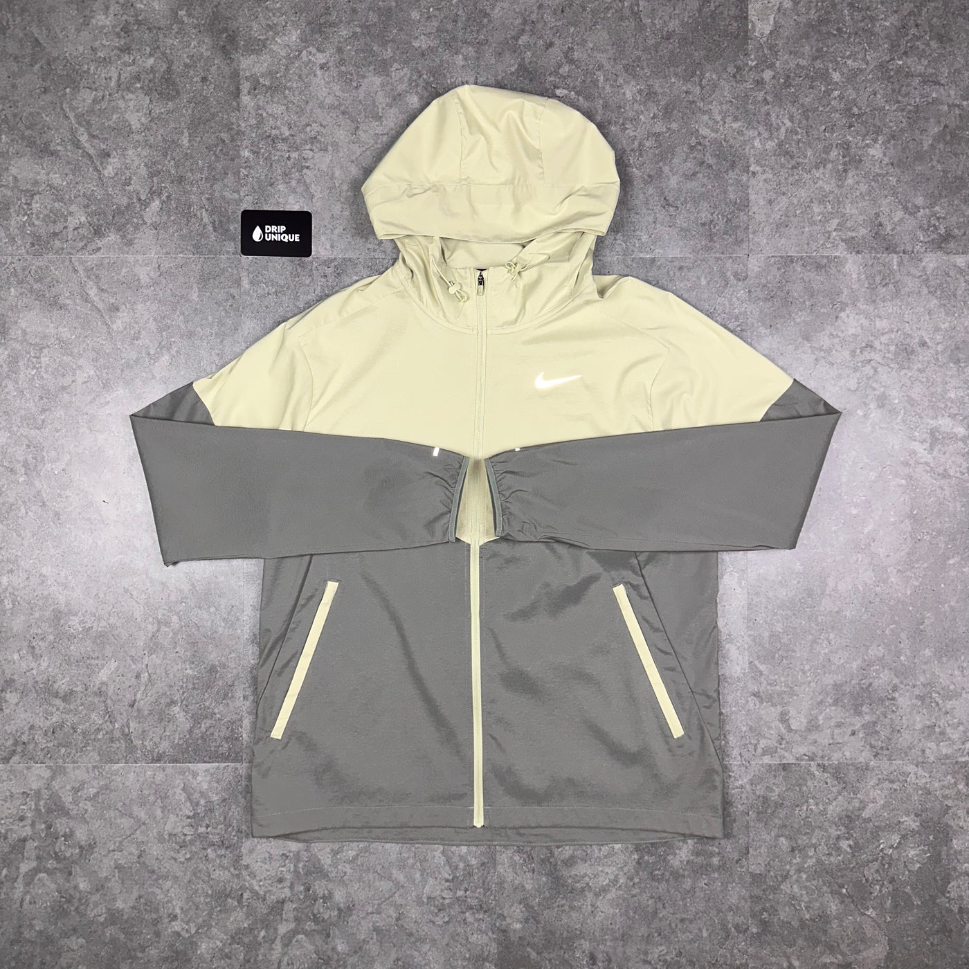 Nike windrunner olive green sales