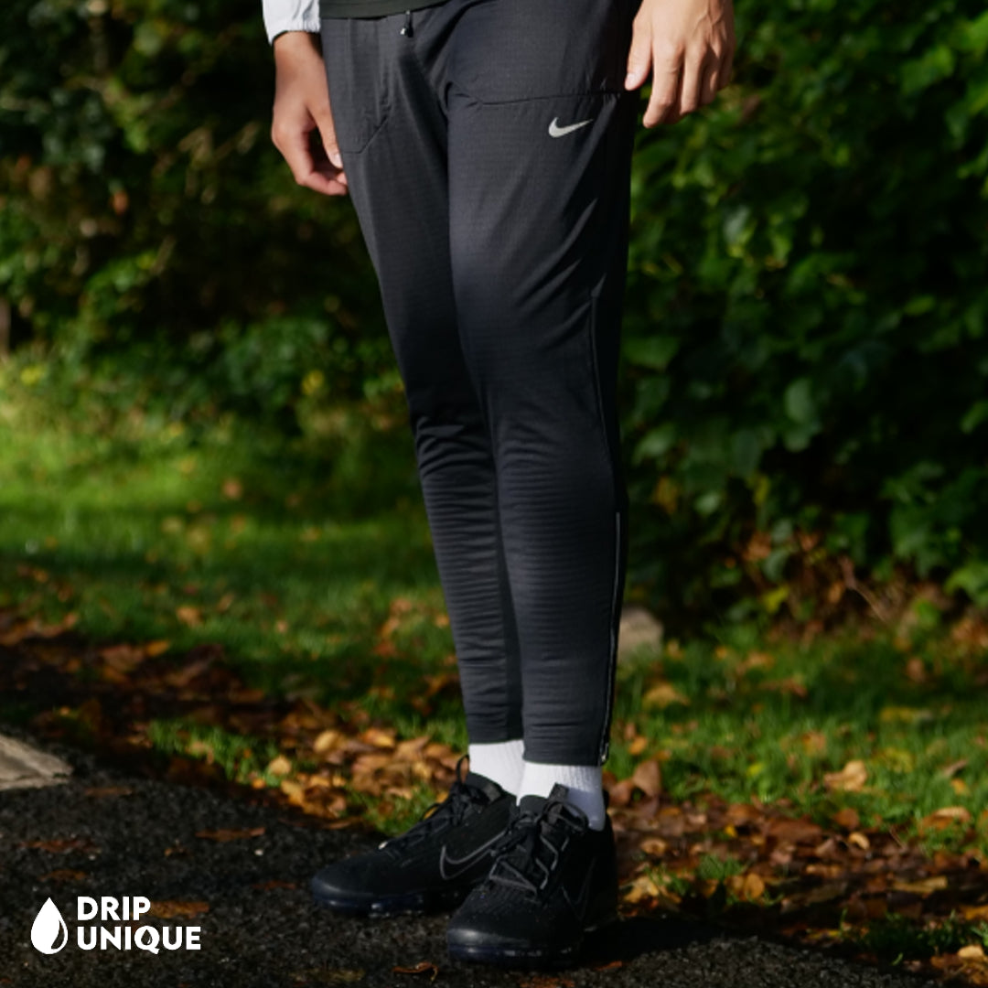 Nike UV Windrunner Jacket Orange Cream Black Nike Phenom Pants Set dripuniqueuk