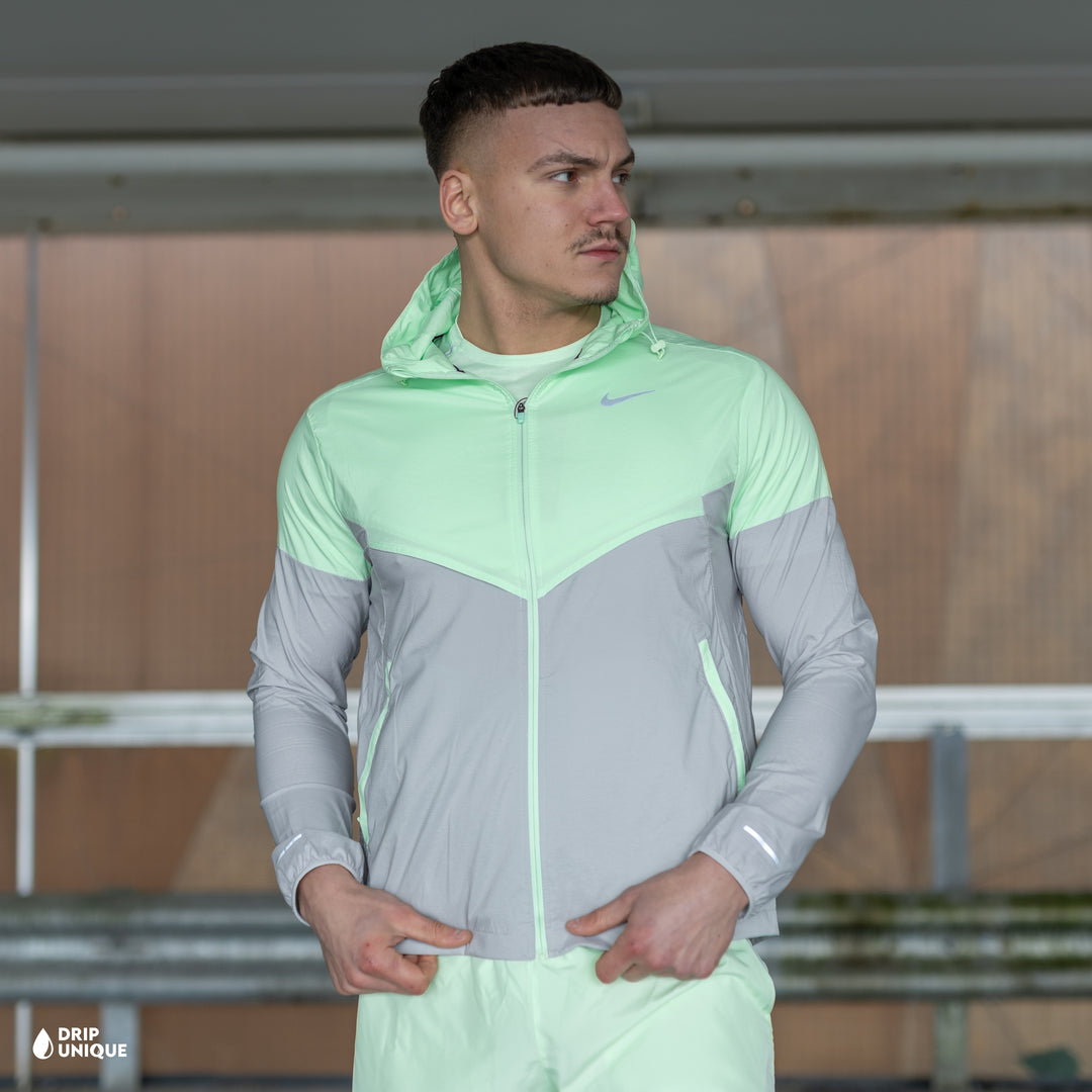 Nike UV Windrunner Jacket Vapour Green, nike windrunner, dripuniqueuk