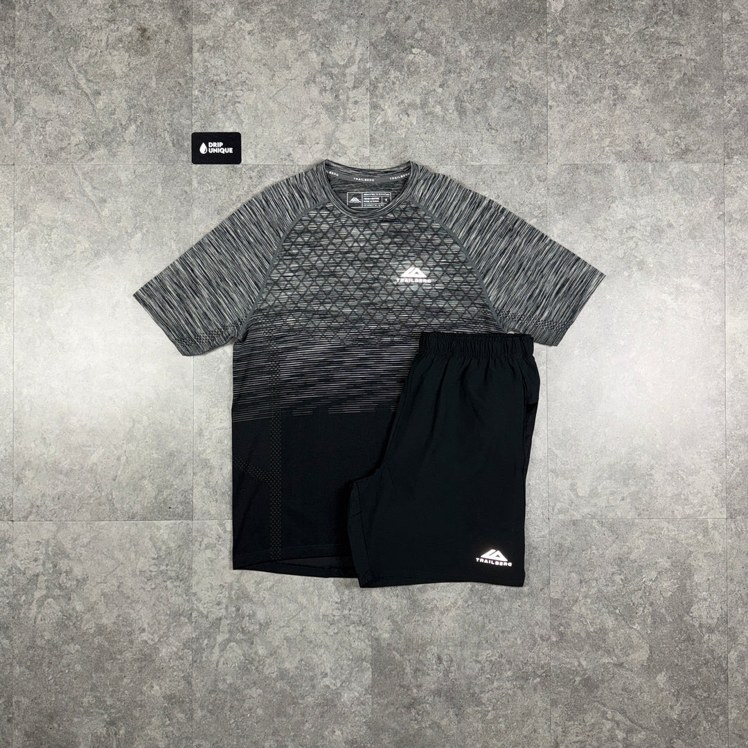Trailberg Seamless T-Shirt Black & Black Essential 2.0 Shorts Set, trailberg set, dripuniqueuk